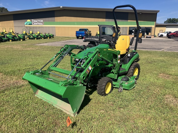 2023 John Deere 1025R Tractor Compact