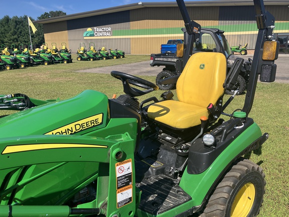 2023 John Deere 1025R Tractor Compact