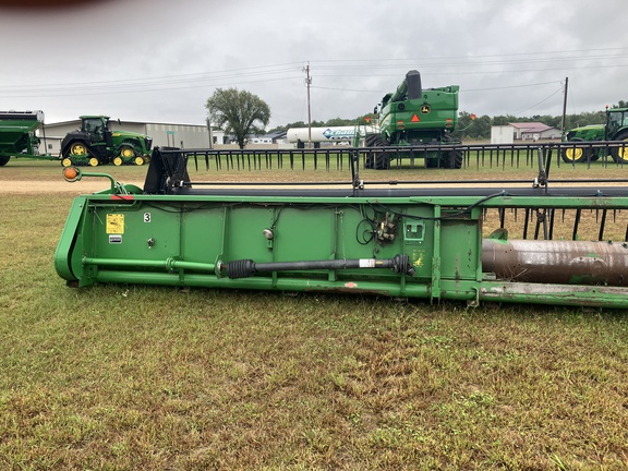 1998 John Deere 930 Header Combine