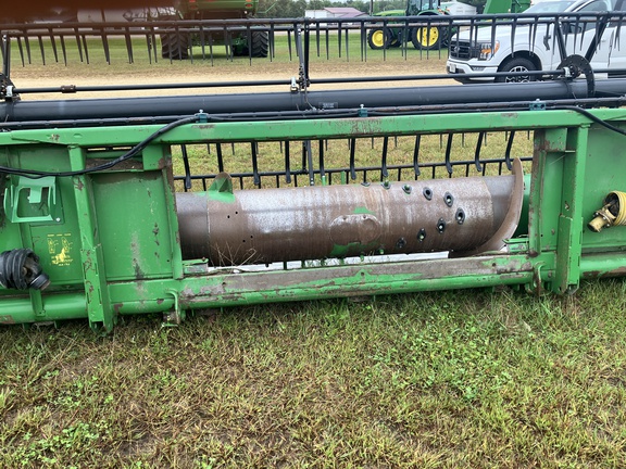 1998 John Deere 930 Header Combine