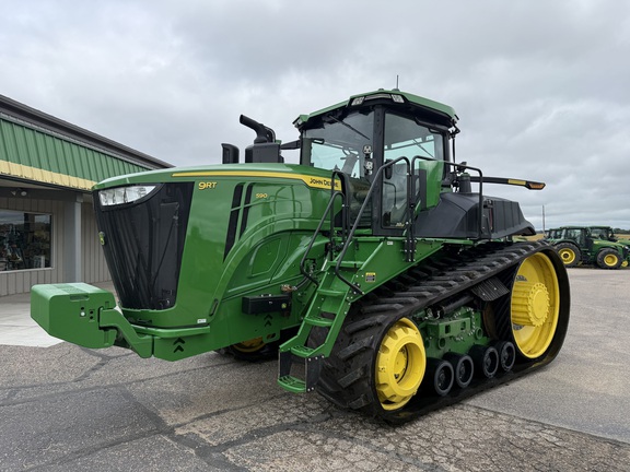 2025 John Deere 9RT 590 Tractor Rubber Track