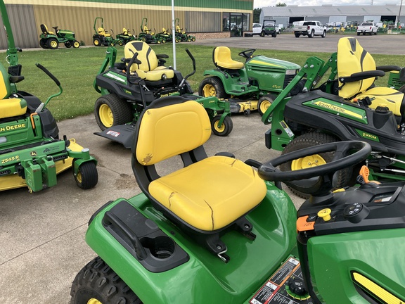 2016 John Deere X580 Garden Tractor