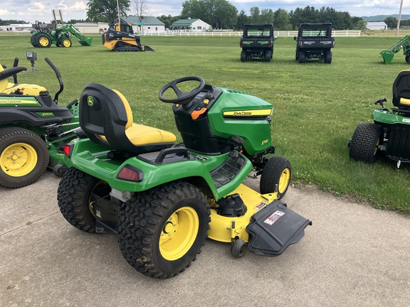 2016 John Deere X580 Garden Tractor
