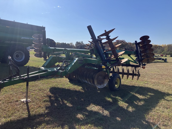 1997 John Deere 630 Disk