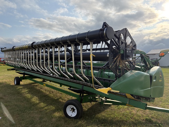2013 John Deere 630F Header Combine