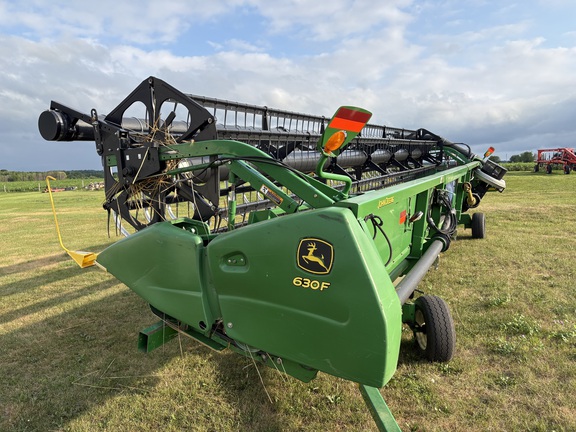 2013 John Deere 630F Header Combine
