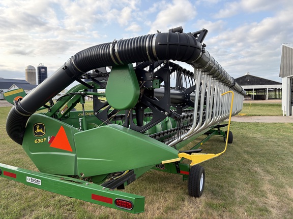 2013 John Deere 630F Header Combine