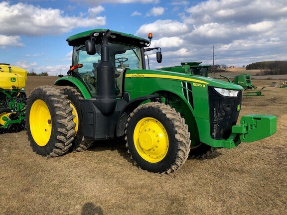 2015 John Deere 8270R Tractor