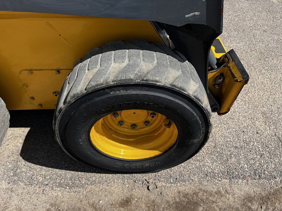 2021 John Deere 320G Skid Steer Loader