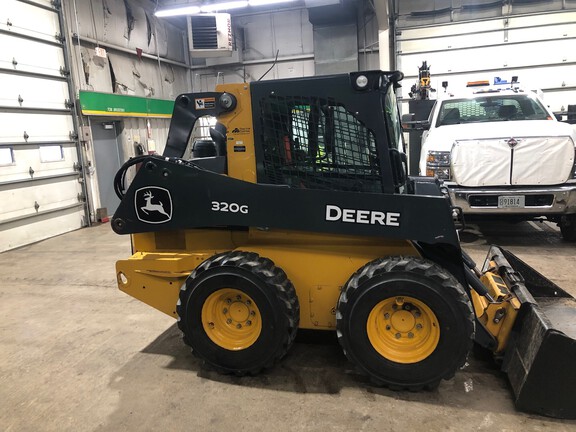 2021 John Deere 320G Skid Steer Loader