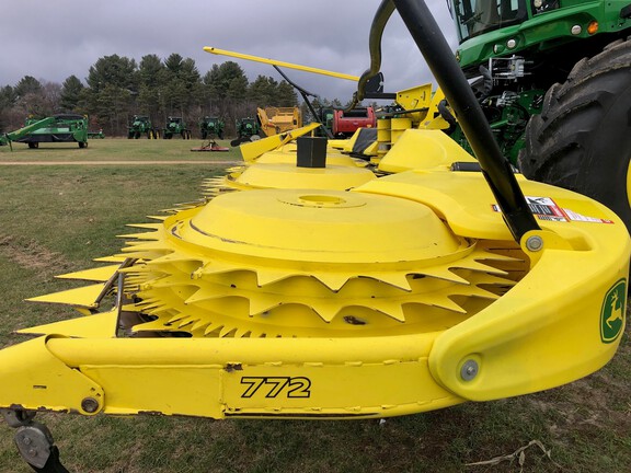 2023 John Deere 772 Header Forage