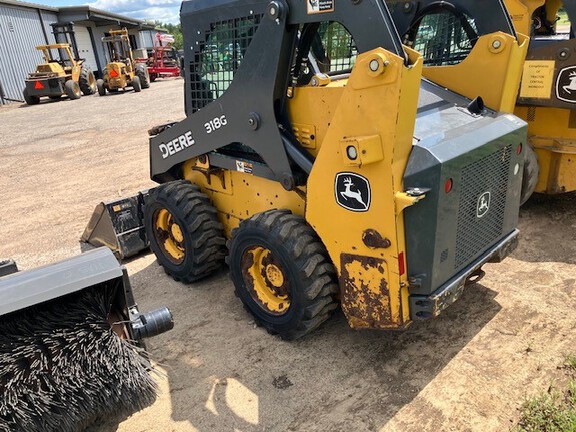 2019 John Deere 318G Skid Steer Loader