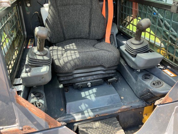 2019 John Deere 318G Skid Steer Loader