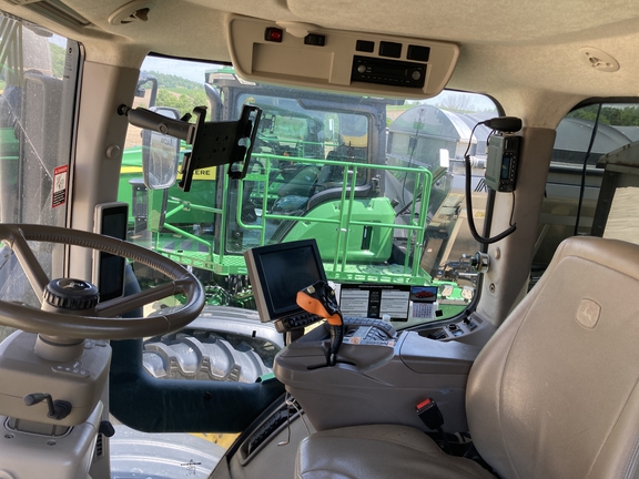 2018 John Deere R4038 Sprayer/High Clearance