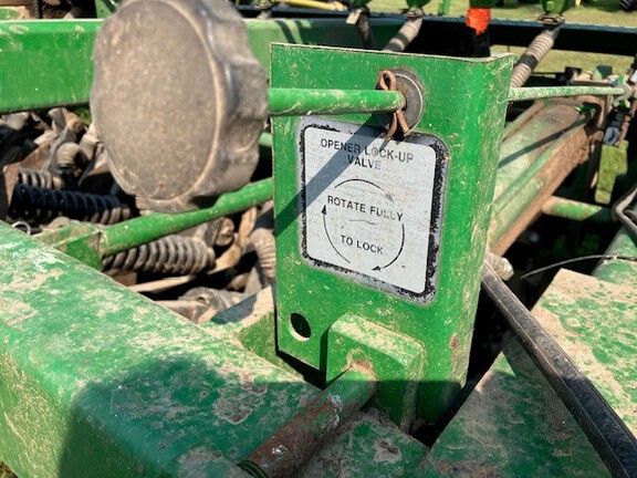 1994 John Deere 750 Drill