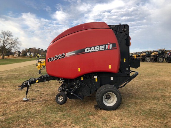 2017 Case IH RB565 Baler/Round