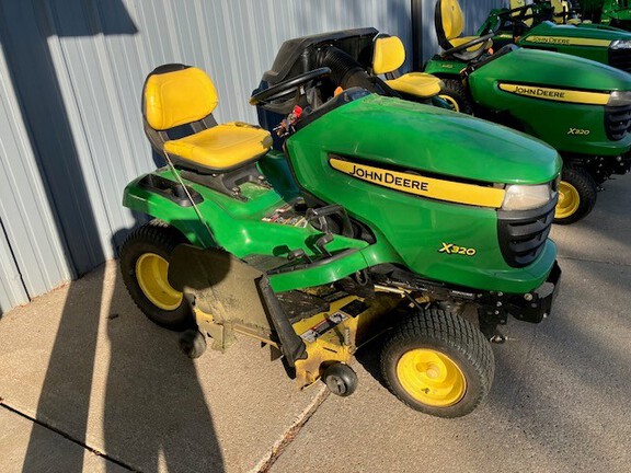 2008 John Deere X320 Garden Tractor