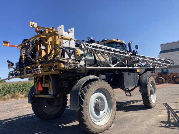 2019 RoGator RG1100C Sprayer/High Clearance