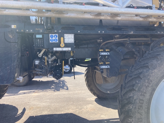 2019 RoGator RG1100C Sprayer/High Clearance