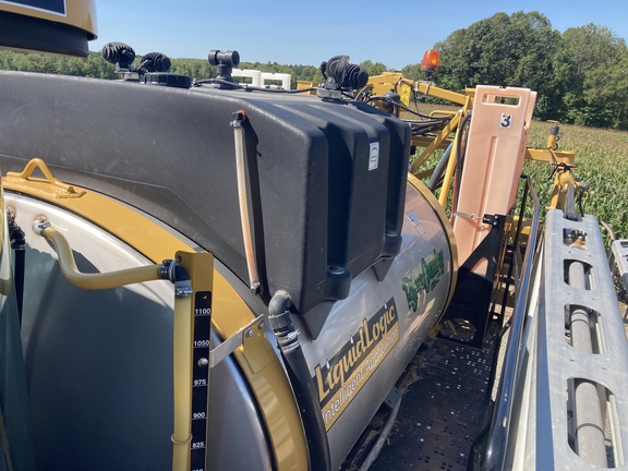 2019 RoGator RG1100C Sprayer/High Clearance