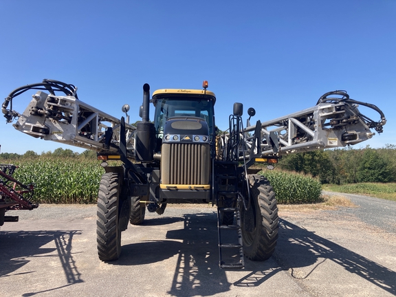 2019 RoGator RG1100C Sprayer/High Clearance