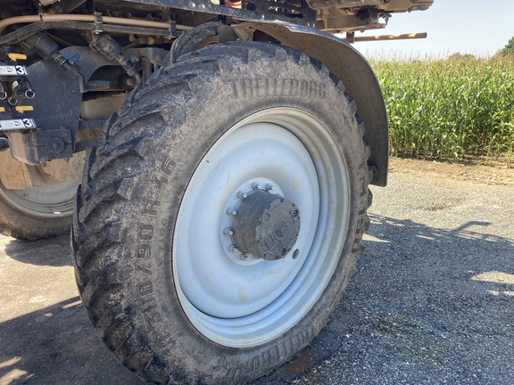 2019 RoGator RG1100C Sprayer/High Clearance