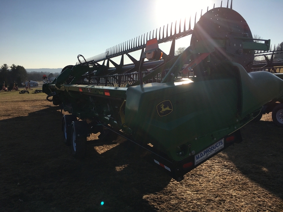 2023 John Deere RD40F Header Combine