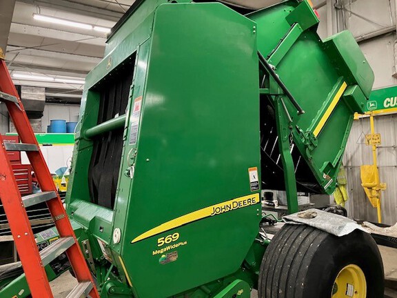 2013 John Deere 569 Baler/Round