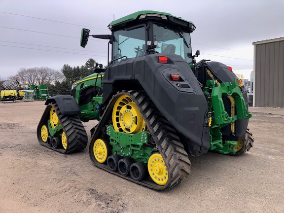 2023 John Deere 8RX 370 Tractor Rubber Track