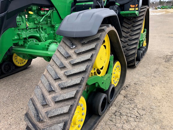 2023 John Deere 8RX 370 Tractor Rubber Track