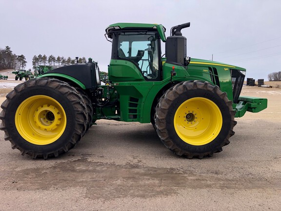 2024 John Deere 9R 590 Tractor 4WD