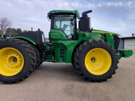 2024 John Deere 9R 590 Tractor 4WD