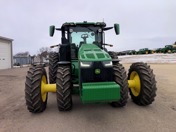 2023 John Deere 8R 370 Tractor