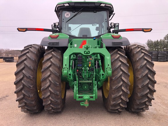 2023 John Deere 8R 370 Tractor