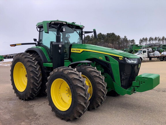 2023 John Deere 8R 370 Tractor