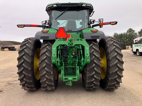 2023 John Deere 8R 370 Tractor