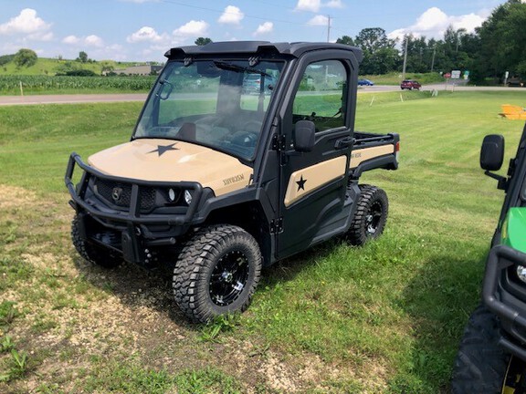 2023 John Deere XUV 835M ATV