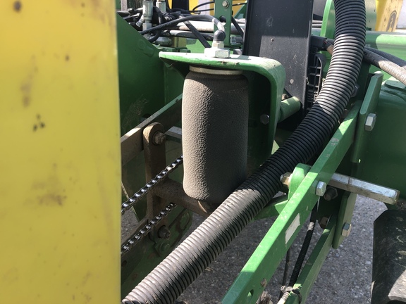 2013 John Deere 1770NT Planter