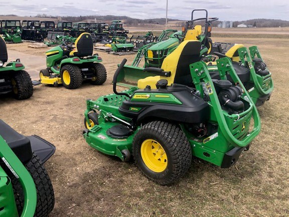 2023 John Deere Z930M Mower/Zero Turn