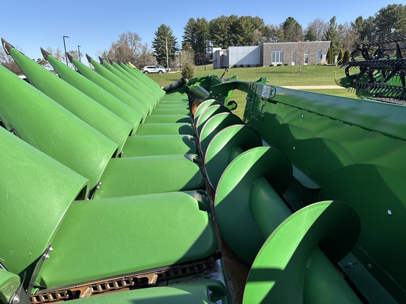 2024 John Deere C12R Header Corn Head