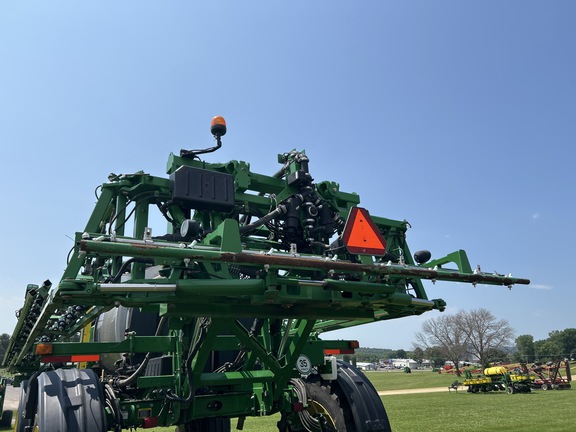 2014 John Deere R4038 Sprayer/High Clearance