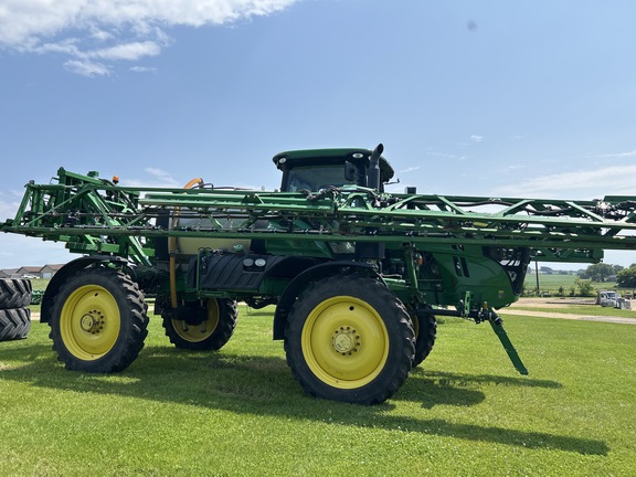 2014 John Deere R4038 Sprayer/High Clearance