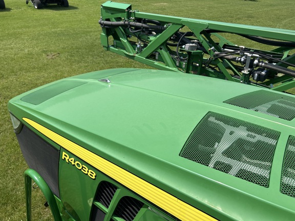 2014 John Deere R4038 Sprayer/High Clearance