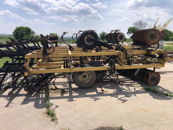 1990 Landoll 875-25 Field Finisher