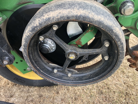 2022 John Deere 1775NT Planter