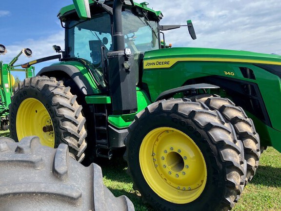 2023 John Deere 8R 340 Tractor