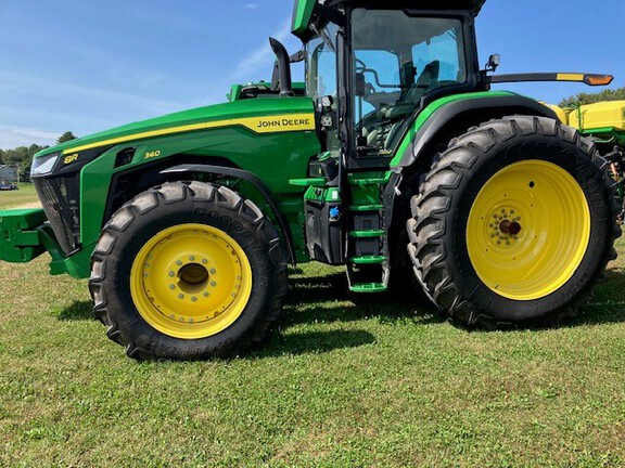 2023 John Deere 8R 340 Tractor