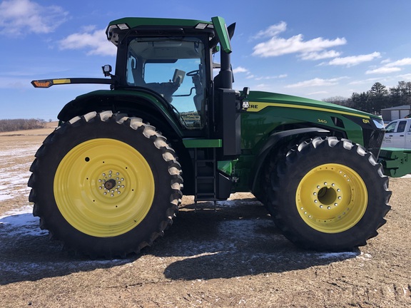 2023 John Deere 8R 340 Tractor