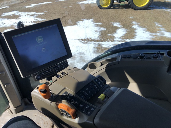 2023 John Deere 8R 340 Tractor