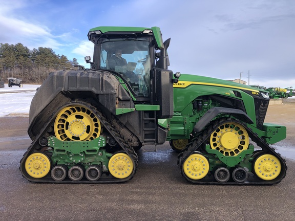 2023 John Deere 8RX 410 Tractor Rubber Track
